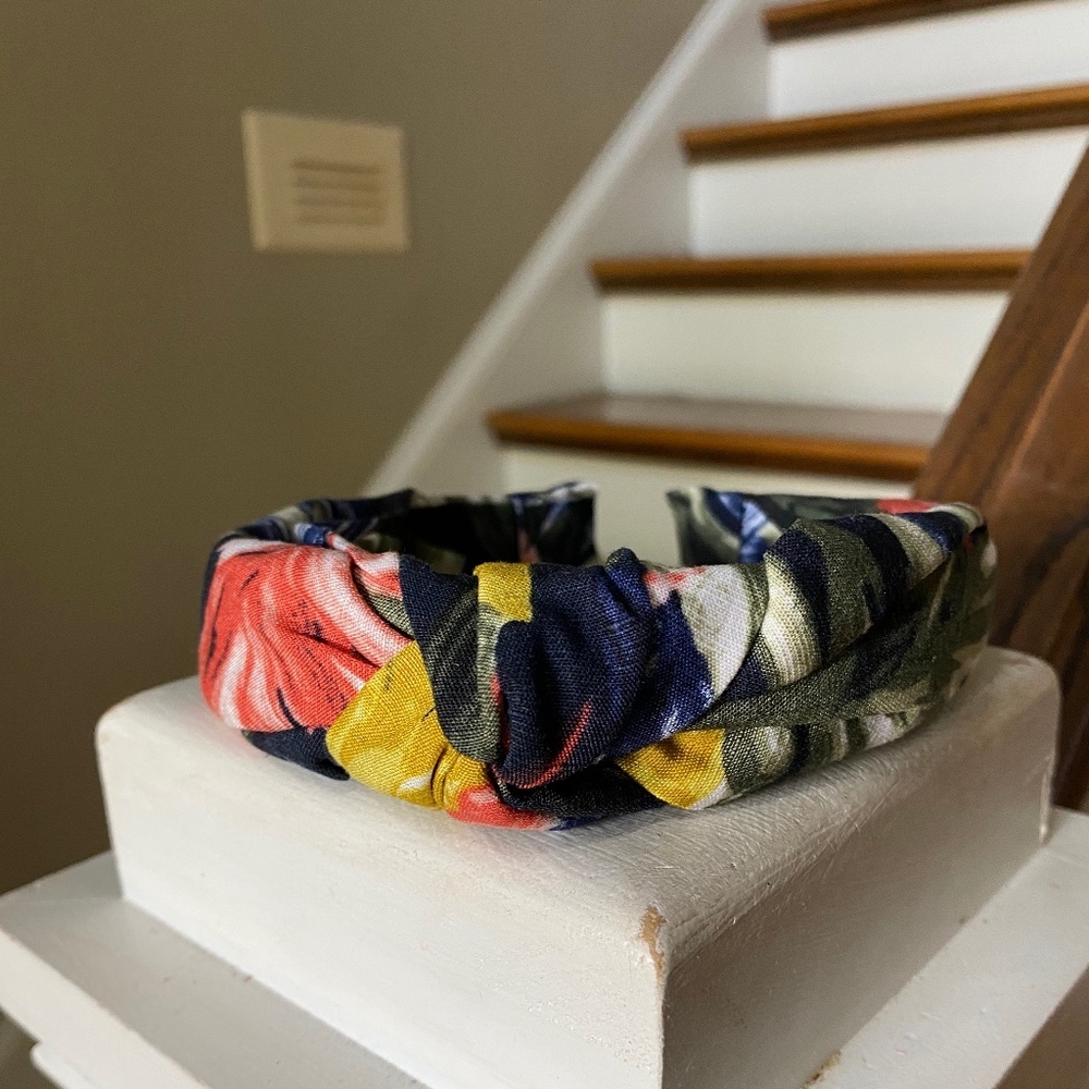 NWOT Anthropologie Blue Green Pink Yellow Tropical Floral  Knot  Headband - Picture 8 of 9